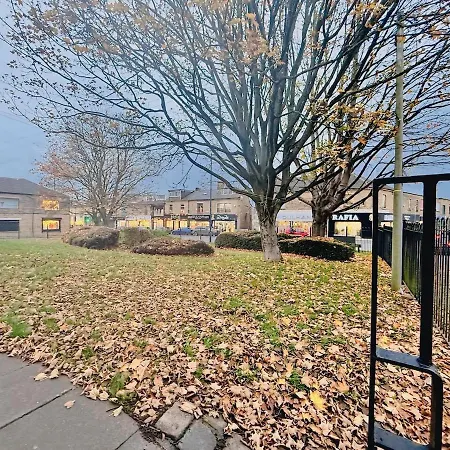 Апартаменты Cosy 1 Bed Flat, Sleeps 4, Free Parking