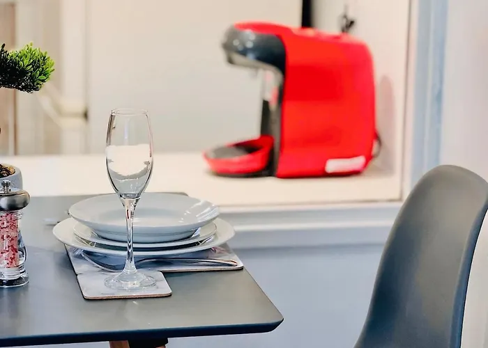 Διαμέρισμα Cosy 1 Bed Flat, Sleeps 4, Free Parking Μπράντφορντ