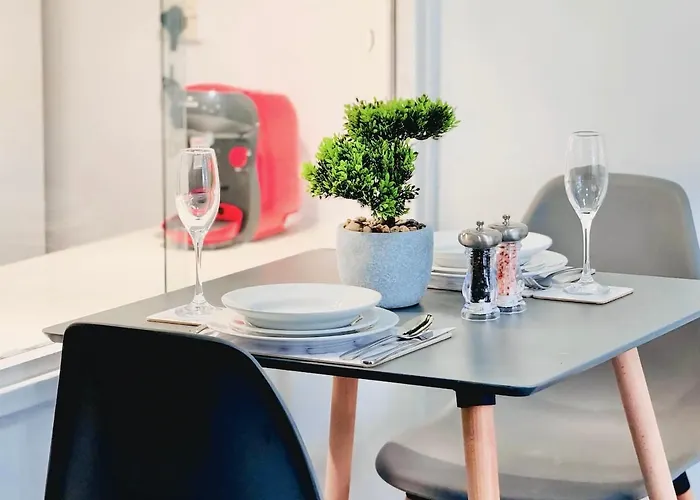 Apartment Cosy 1 Bed Flat, Sleeps 4, Free Parking Bradford (West Yorkshire)